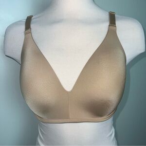 Soma Vanishing 360 Wireless Bra Nude Beige 36D Seamless Comfort